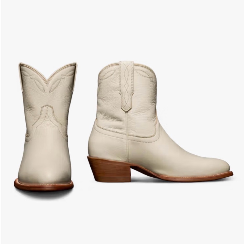 Women's Cream Western Boots